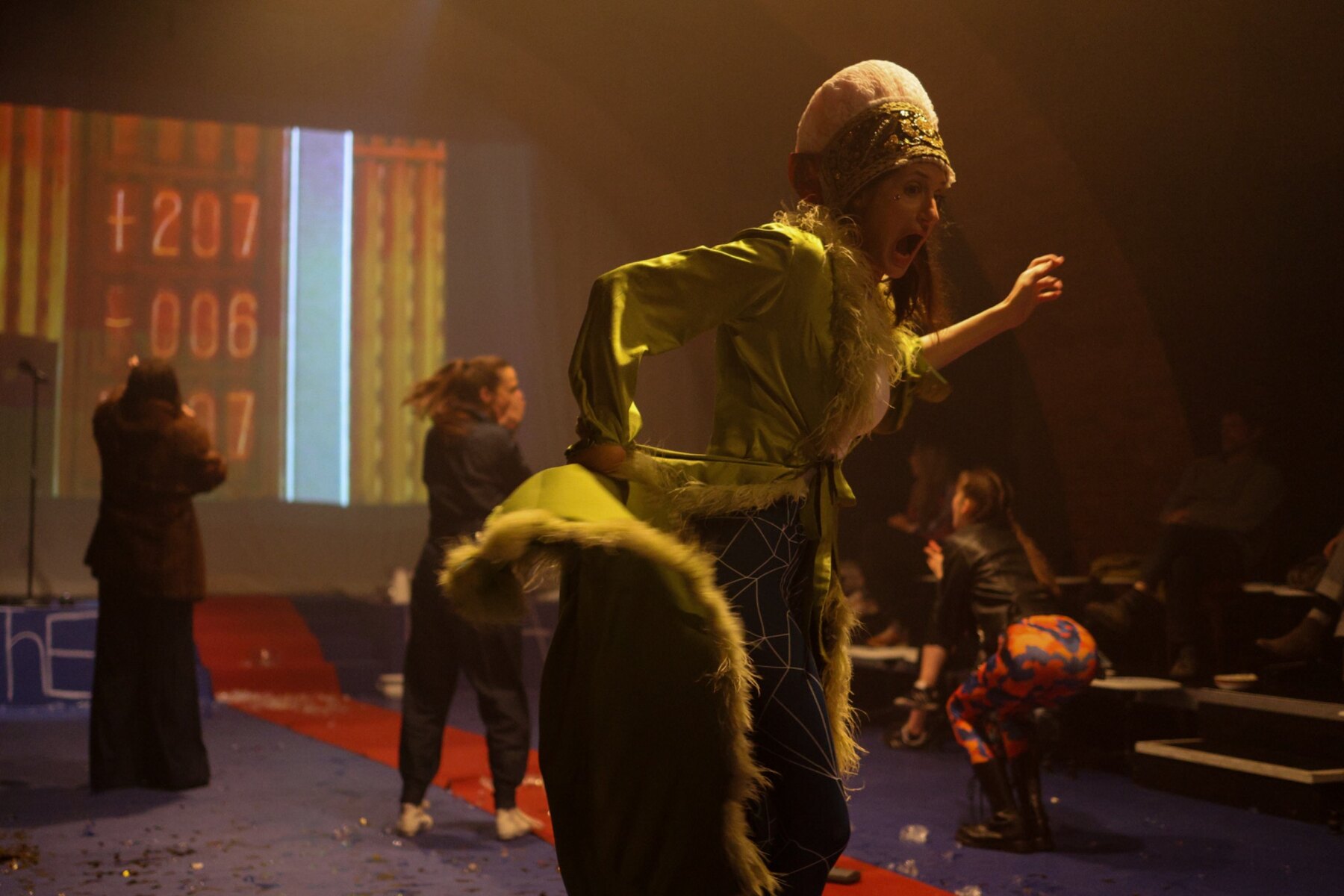 55. člen production image
